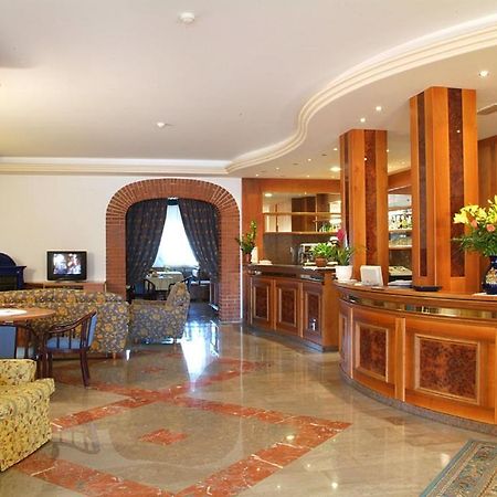 Hotel Alla Dolina Систияна Екстериор снимка